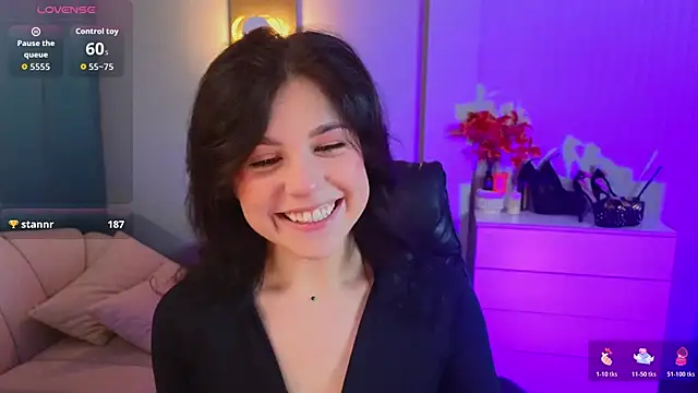 Snapshot of Jenna_Adams_ chatting on November 6, 1:17 am Jenna Adams online show from November 6, 1:17 am