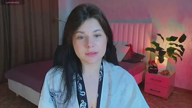 Snapshot of Jenna_Adams_ chatting on June 2, 12:45 am Jenna Adams online show from June 2, 12:45 am