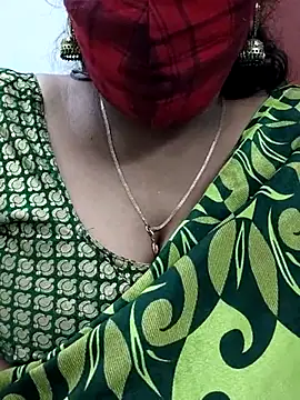 mallu-sumi online show from February 14, 9:32 pm