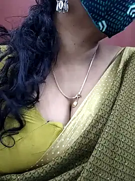 mallu-sumi online show from February 15, 4:45 pm