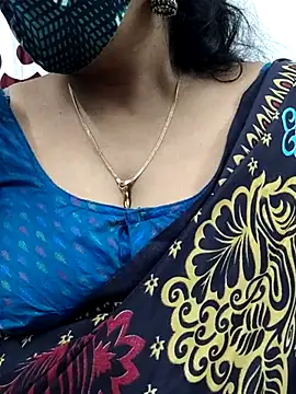 mallu-sumi online show from February 18, 6:37 pm