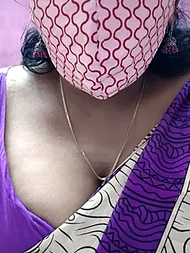 mallu-sumi online show from February 25, 3:05 pm