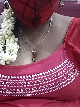 mallu-sumi online show from March 16, 7:06 pm