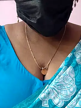 mallu-sumi online show from April 28, 8:41 am