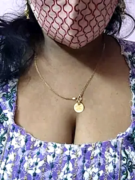 mallu-sumi online show from May 23, 11:53 pm