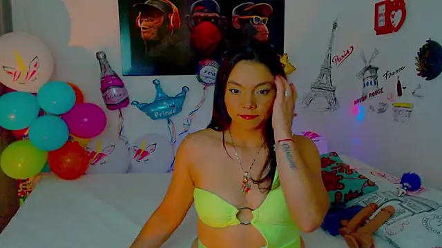 Snapshot of amii777 chatting on January 5, 4:48 pm amii777 online show from January 5, 4:48 pm