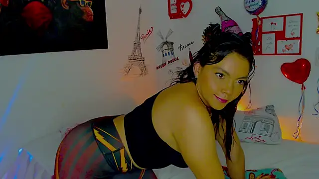 Snapshot of amii777 chatting on January 28, 5:22 am amii777 online show from January 28, 5:22 am