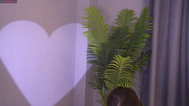 AudreyBrooks  online show from December 15, 7:45 am