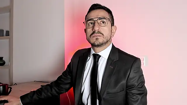 Snapshot of pablo-rincon95 chatting on December 25, 11:43 am pablo-rincon95 online show from December 25, 11:43 am