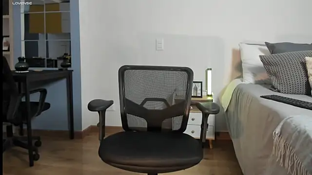 pablo-rincon95 online show from April 6, 12:50 pm