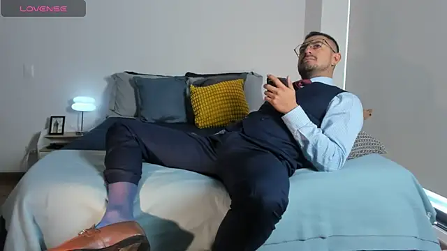 pablo-rincon95 online show from April 23, 12:51 pm