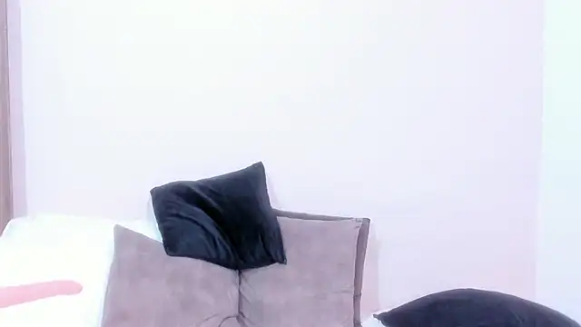 Krystal cambell1 online show from February 18, 11:41 pm