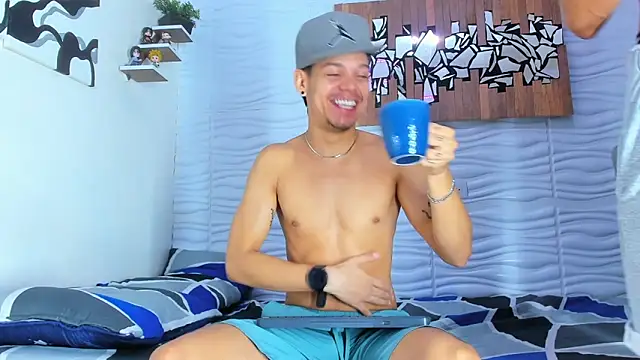 Friendsofeverything  online show from September 24, 1:36 pm