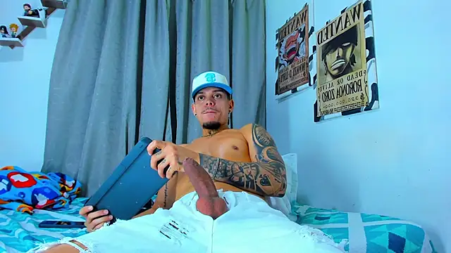 Friendsofeverything  online show from July 14, 1:08 am