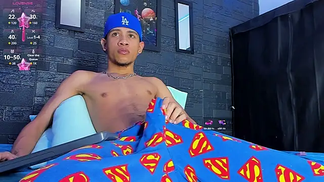 Romancartier 1 online show from September 13, 6:13 am