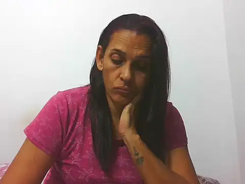 latinbrunettet online show from January 7, 1:13 pm