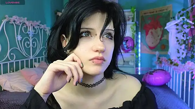 dark vamp  online show from February 21, 2:50 am