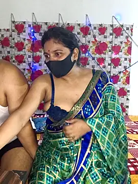 Snapshot of PeaCoooock chatting on September 29, 4:45 pm PeaCoooock online show from September 29, 4:45 pm