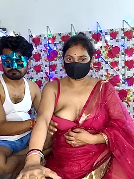 Snapshot of PeaCoooock chatting on October 5, 7:01 pm PeaCoooock online show from October 5, 7:01 pm