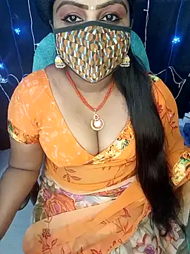 honey-sexy online show from January 8, 10:15 am