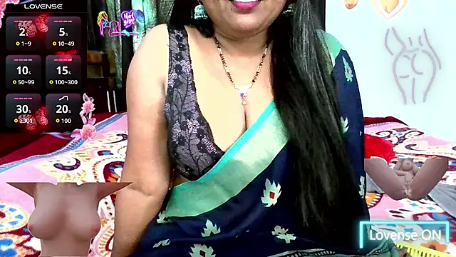 Snapshot of honey-sexy chatting on March 16, 4:18 am honey-sexy online show from March 16, 4:18 am