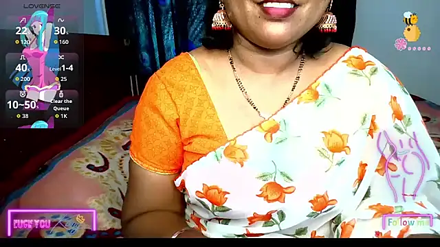 Snapshot of honey-sexy chatting on April 28, 6:40 am honey-sexy online show from April 28, 6:40 am