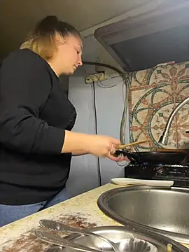 Snapshot of Joannakiss chatting on March 11, 8:42 pm Joannakiss online show from March 11, 8:42 pm