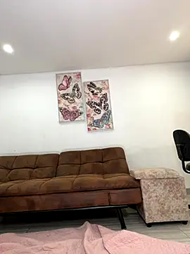 dolcebella online show from September 20, 3:13 pm