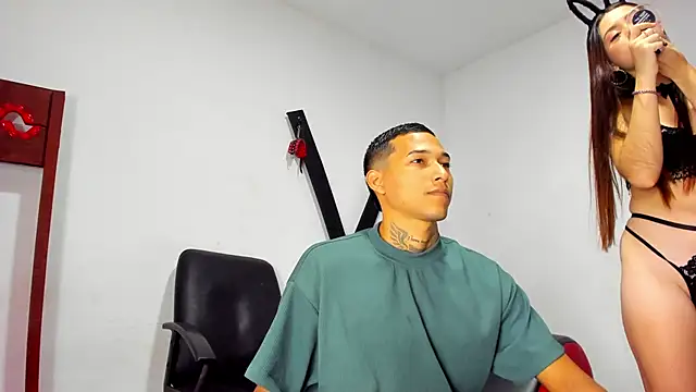 Hana and Zeta online show from March 16, 12:11 pm