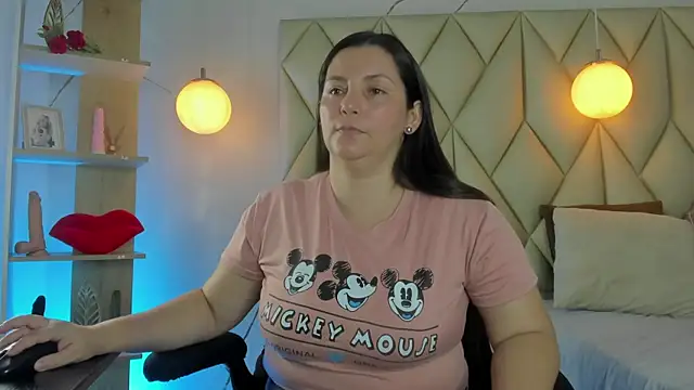 angelswets online show from April 20, 1:58 pm