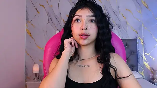 pettit courtny online show from February 28, 8:07 pm