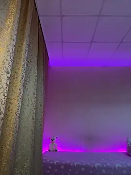 beautiful angel online show from February 21, 8:05 pm