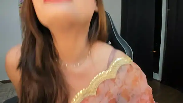 Snapshot of GoddessAnna chatting on December 15, 4:48 pm GoddessAnna online show from December 15, 4:48 pm