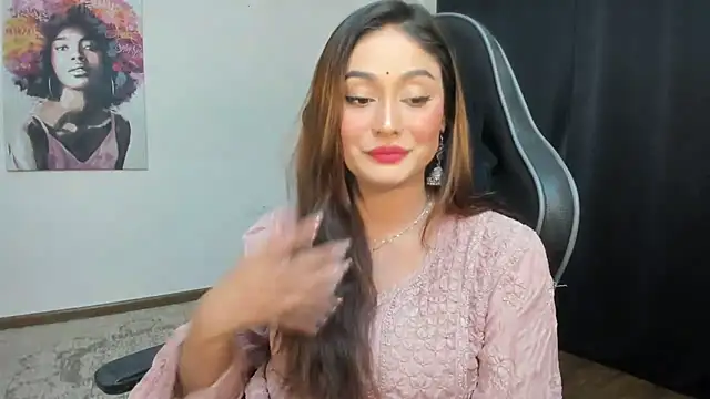 Snapshot of GoddessAnna chatting on December 16, 4:49 pm GoddessAnna online show from December 16, 4:49 pm