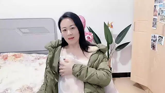 Snapshot of fanfan-FF chatting on March 15, 4:24 am fanfan-FF online show from March 15, 4:24 am