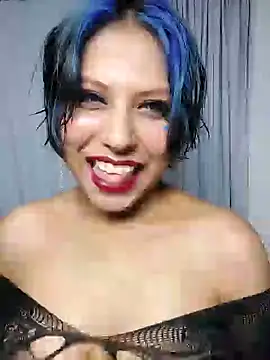 Snapshot of azulzulix chatting on February 8, 1:54 am azulzulix online show from February 8, 1:54 am