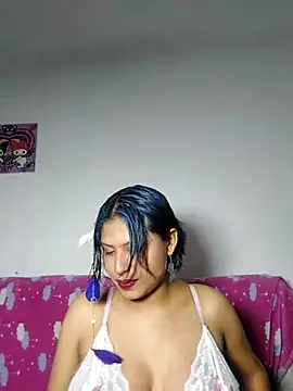 Snapshot of azulzulix chatting on February 16, 12:30 am azulzulix online show from February 16, 12:30 am