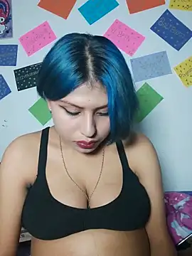 Snapshot of azulzulix chatting on March 15, 11:28 pm azulzulix online show from March 15, 11:28 pm