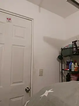 Snapshot of azulzulix chatting on March 16, 5:58 am azulzulix online show from March 16, 5:58 am