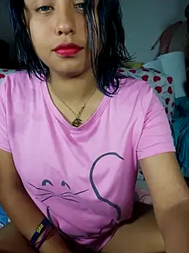 Snapshot of azulzulix chatting on October 5, 1:04 am azulzulix online show from October 5, 1:04 am