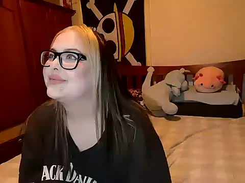 ChubbyBubs online show from January 18, 11:11 am