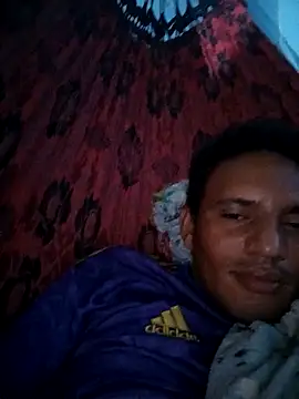 Snapshot of 68_Toni chatting on November 21, 2:32 am 68 Toni online show from November 21, 2:32 am