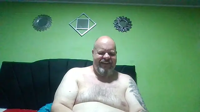 Snapshot of tinycockdeepass chatting on December 21, 3:47 am tinycockdeepass online show from December 21, 3:47 am