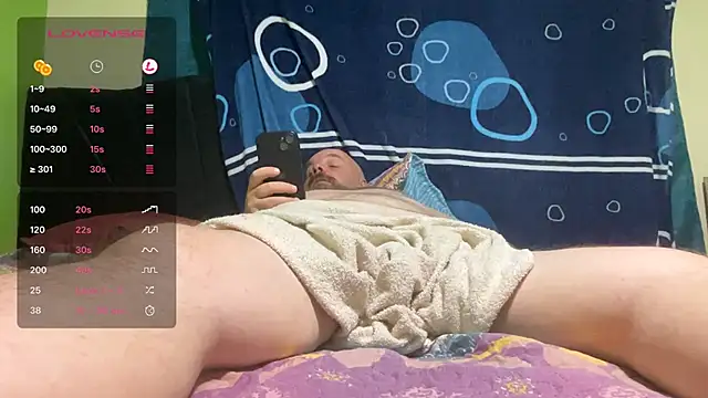 Snapshot of tinycockdeepass chatting on March 12, 7:46 am tinycockdeepass online show from March 12, 7:46 am