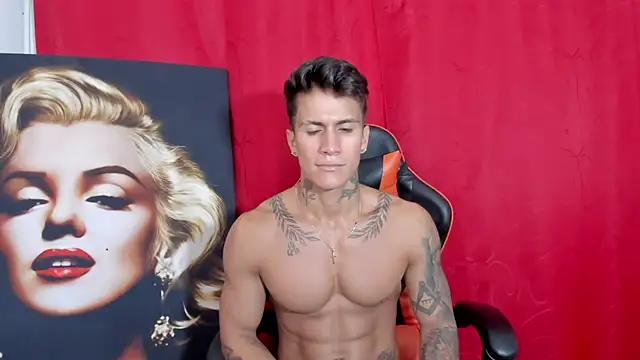 pettergrey1 online show from February 9, 10:32 pm