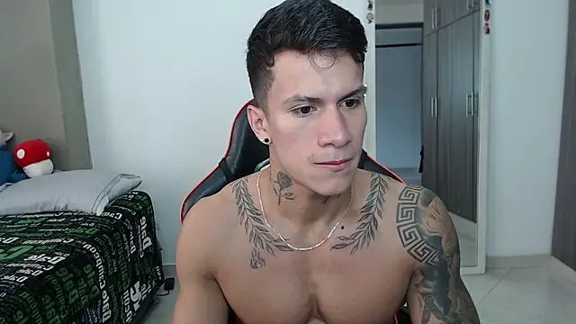 pettergrey1 online show from March 6, 2:46 pm