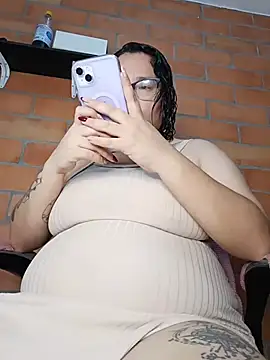 CinnamonCookiez online show from January 10, 5:09 am