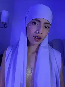 Snapshot of jhalila chatting on November 23, 1:05 am jhalila online show from November 23, 1:05 am