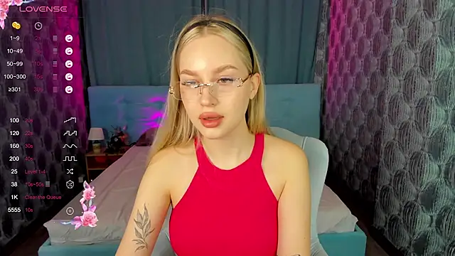 Carol  Cox online show from January 14, 9:51 pm