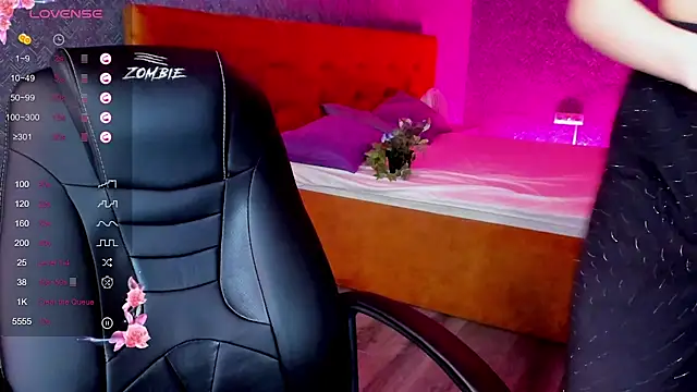 Carol  Cox online show from January 21, 2:11 am